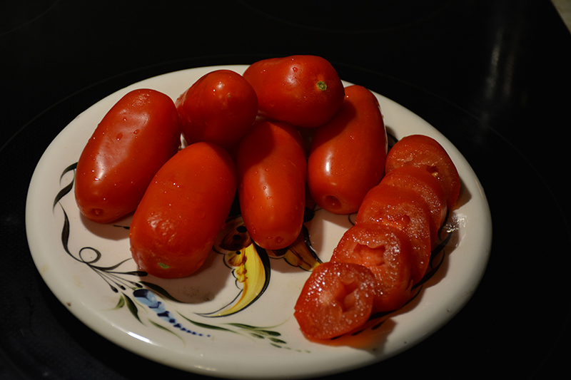 Health Kick Tomato (Solanum lycopersicum 'Health Kick') at Green Thumb Nursery